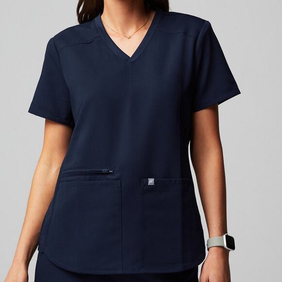 Fabletics Three-Pocket V-Neck Mode Scrub Top Size Small - Picture 1 of 8